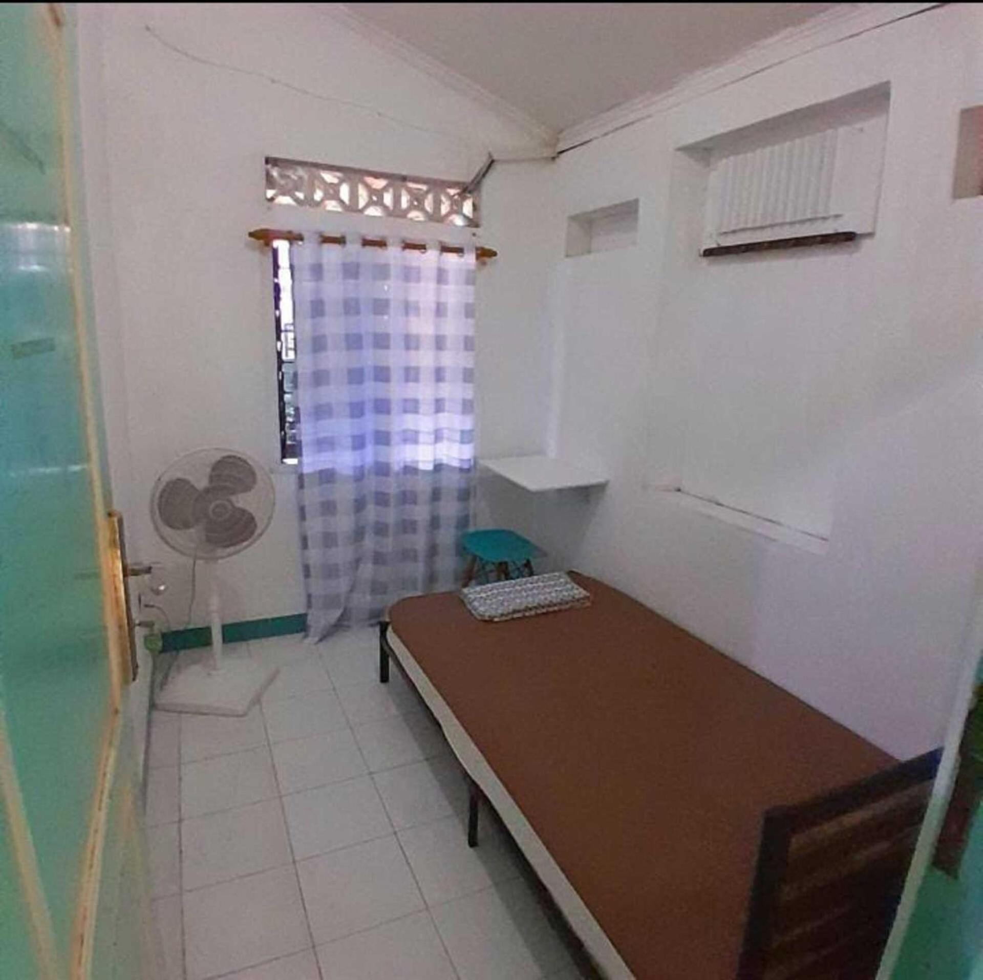 Laura'S Backpacker 523 Yogyakarta Exterior foto